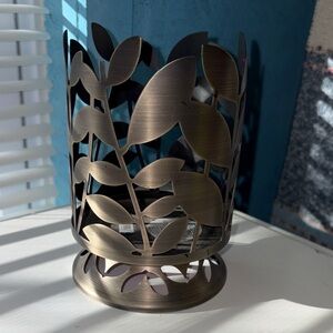 Elegant Bronze Leaf Candle Holder